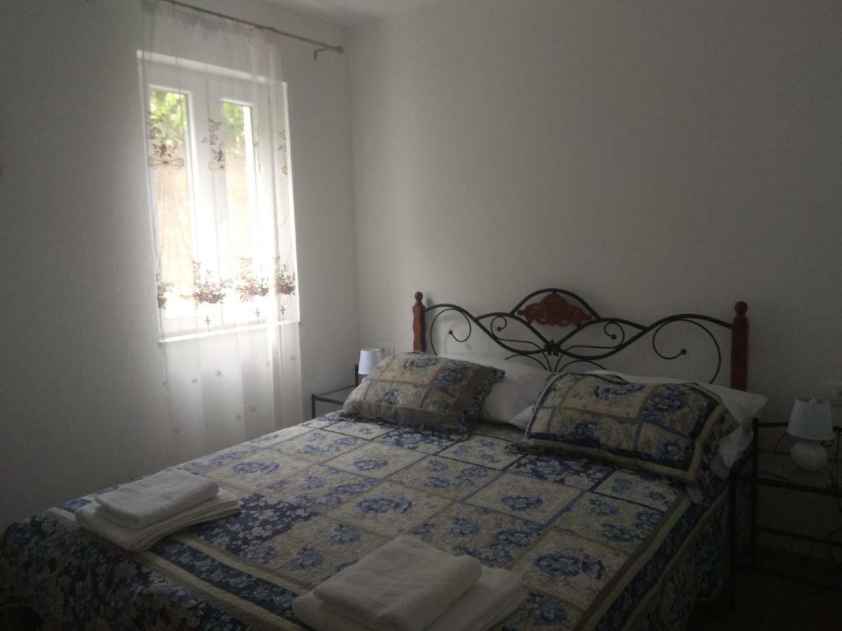 Apartmani Alma Skradin Exterior foto